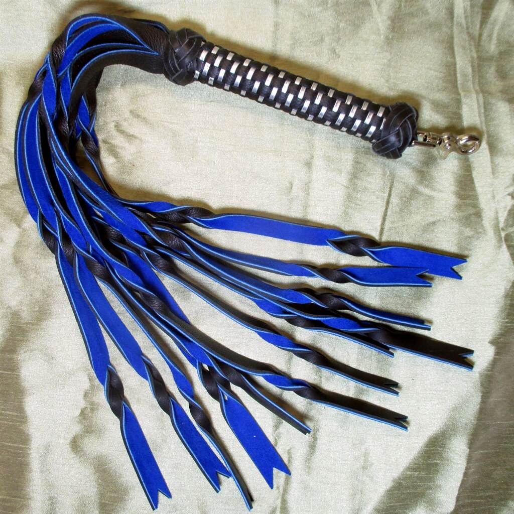 Double Weight Leather Flogger