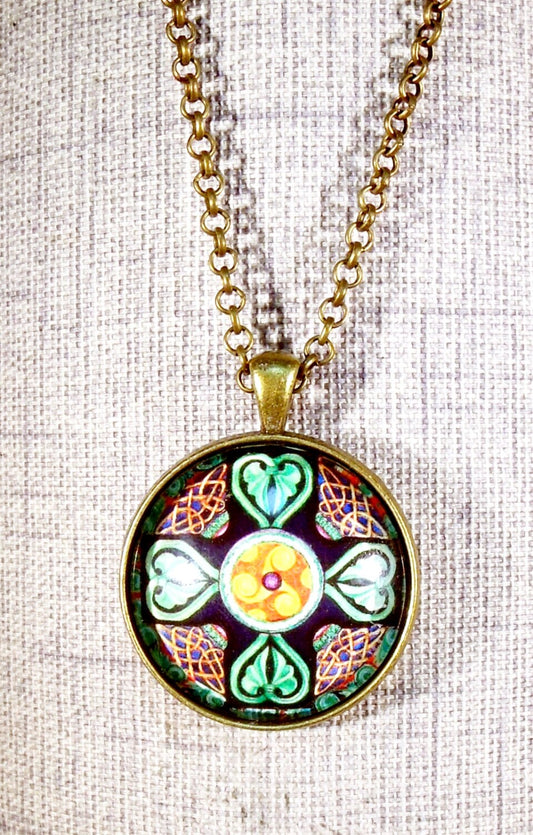 Celtic Style Triskelion Round Pendant Necklace